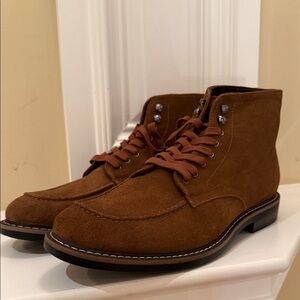 Banana Republic men’s suede leather boots size 12